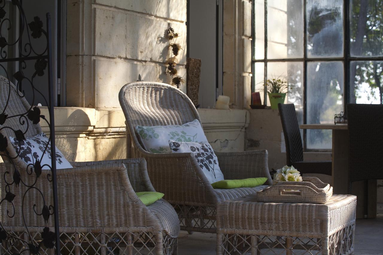 Chateau Sainte Colombe Bed and Breakfast Exterior foto
